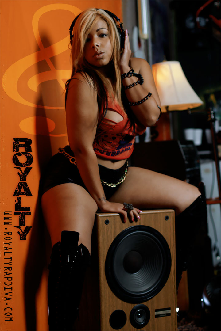 Female model photo shoot of Jazzy Royale