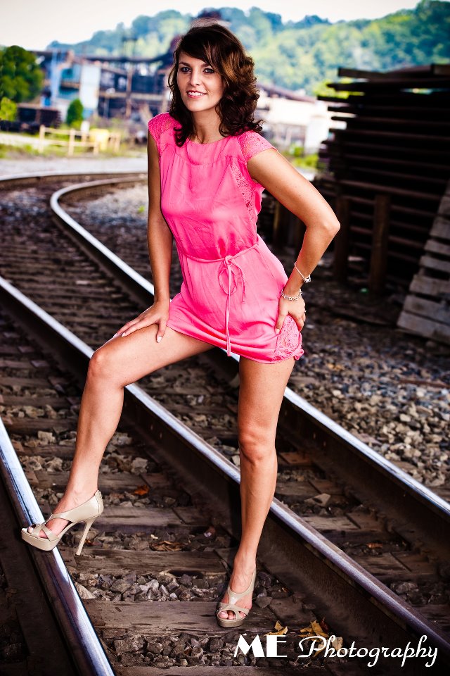 Female model photo shoot of RaiLee4 in Lynchburg, Va
