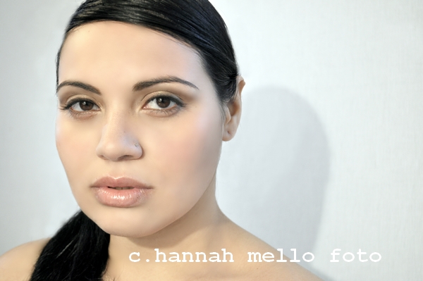 Female model photo shoot of Hannah Mello Foto