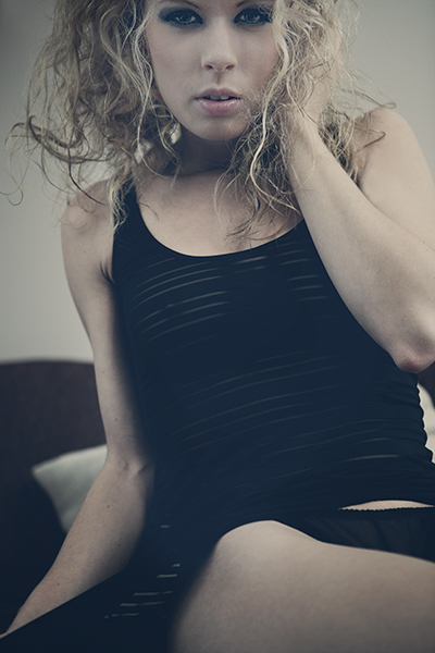 Female model photo shoot of Michaela Backlund in Ostersund
