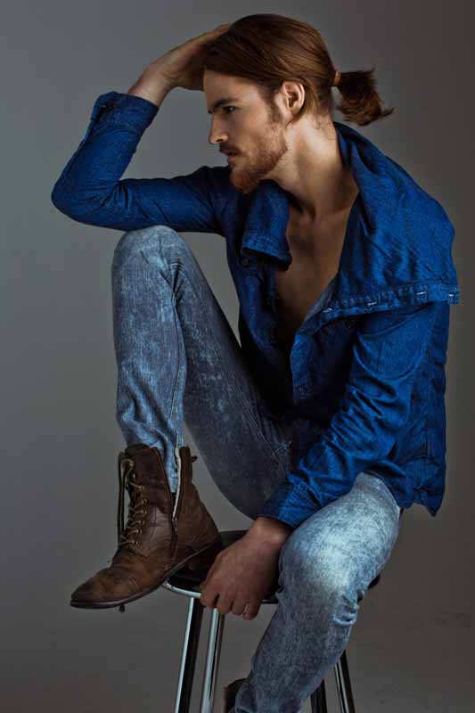 Male model photo shoot of Dimi Brckov