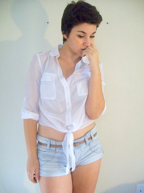Female model photo shoot of BiancaMurtic