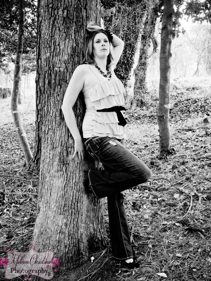 Female model photo shoot of Stevie Ott