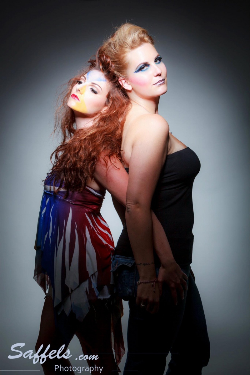 Female model photo shoot of Tree and Haley Evans  by Saffels Photography, makeup by EsmeraldaGomezMua and coco artistry