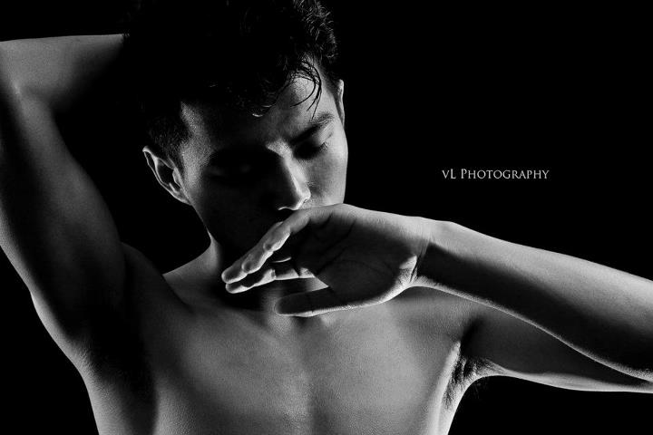 Male model photo shoot of Eric jiaming in Singapore