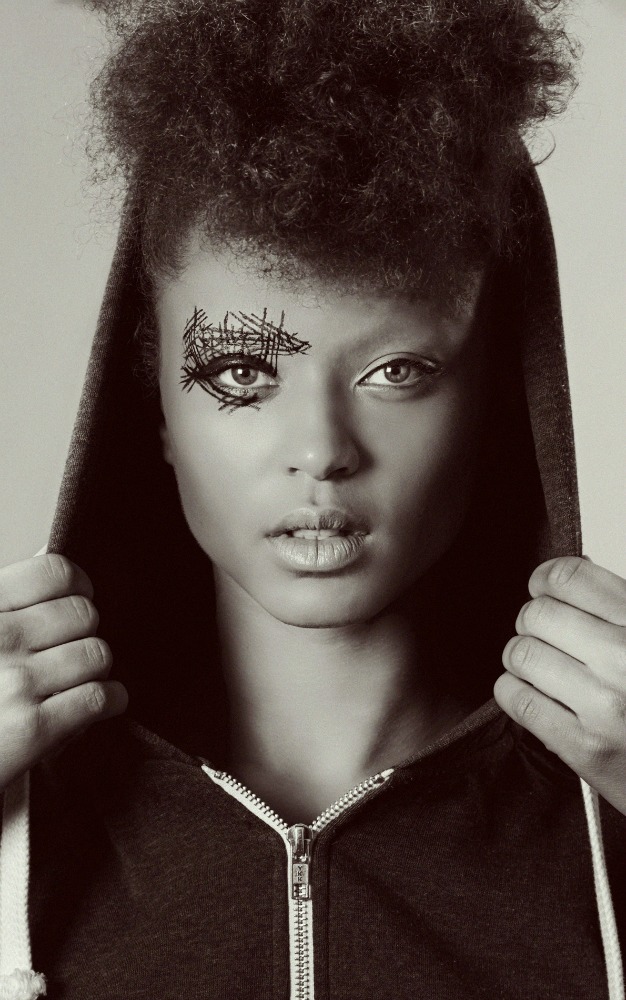 Female model photo shoot of Aaliyah Oke