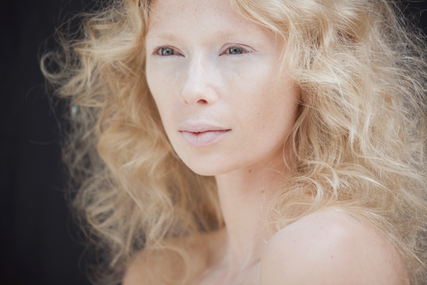 Female model photo shoot of Ashley Joy Beck by angela marklew