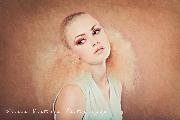 Female model photo shoot of Miss Vautour Make Up