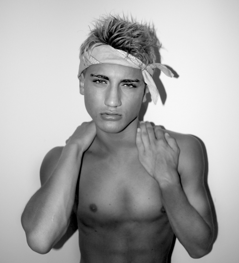 Male model photo shoot of Sloan Hooks