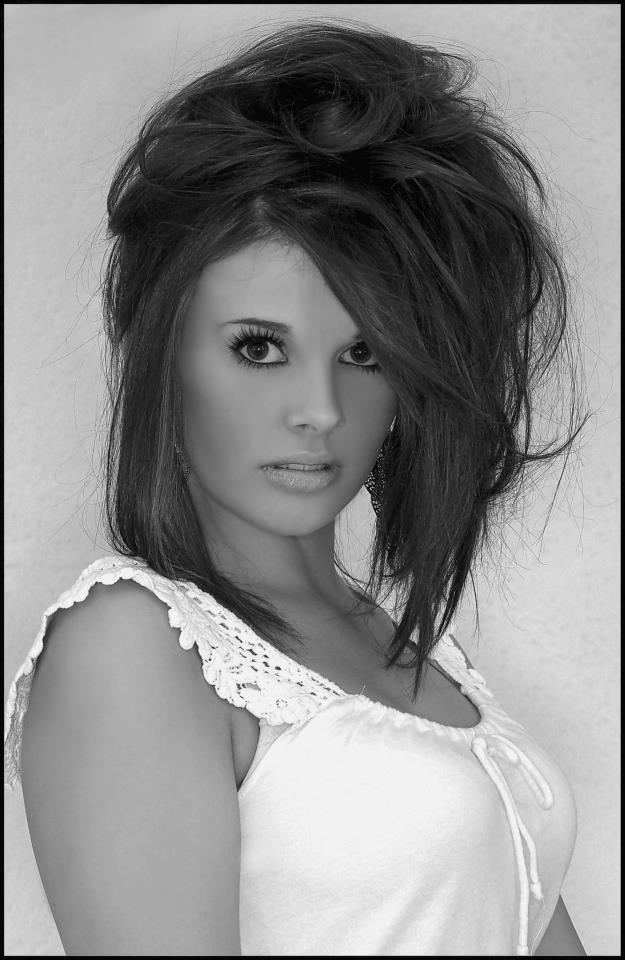 Female model photo shoot of Nicola Williams