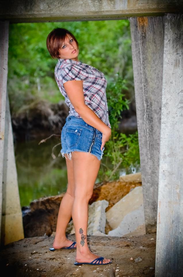 Female model photo shoot of Tara Allmand by Gulf Coast in Focus