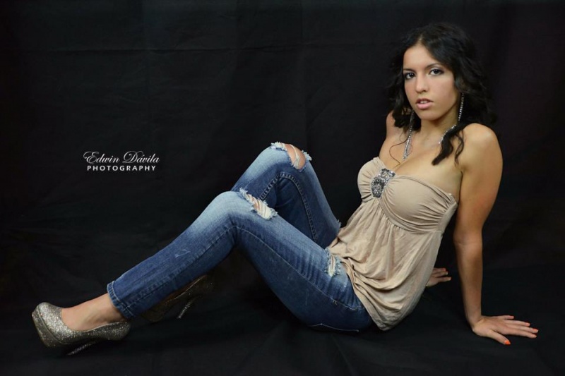 Female model photo shoot of mszJessica