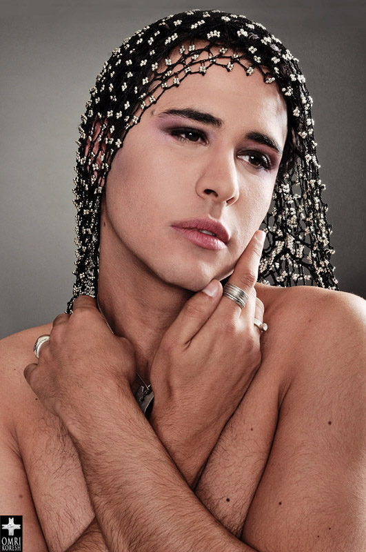 Male model photo shoot of OmriKoresh