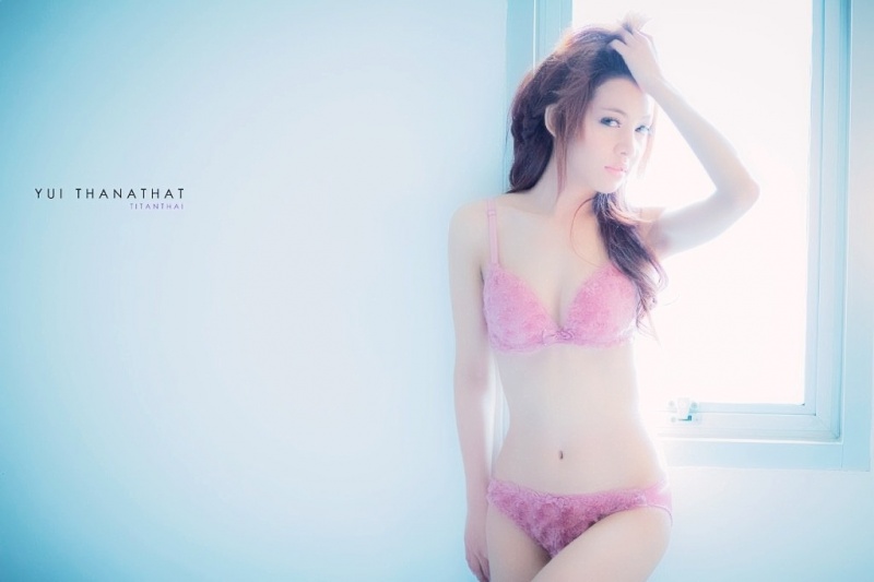 Female model photo shoot of Thanathat