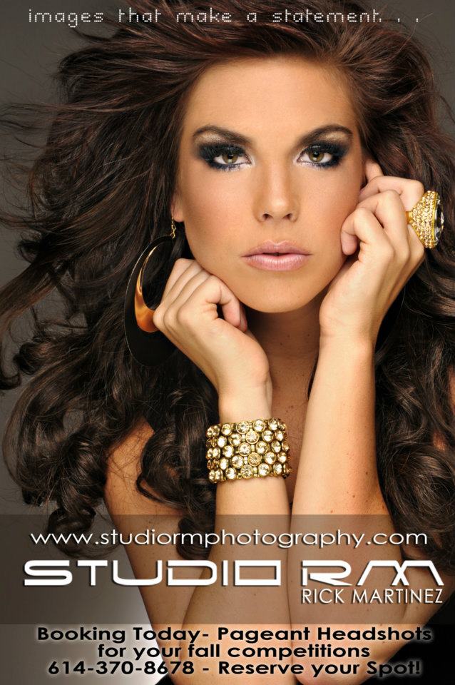 Female model photo shoot of Jacquelyn Elaine Green