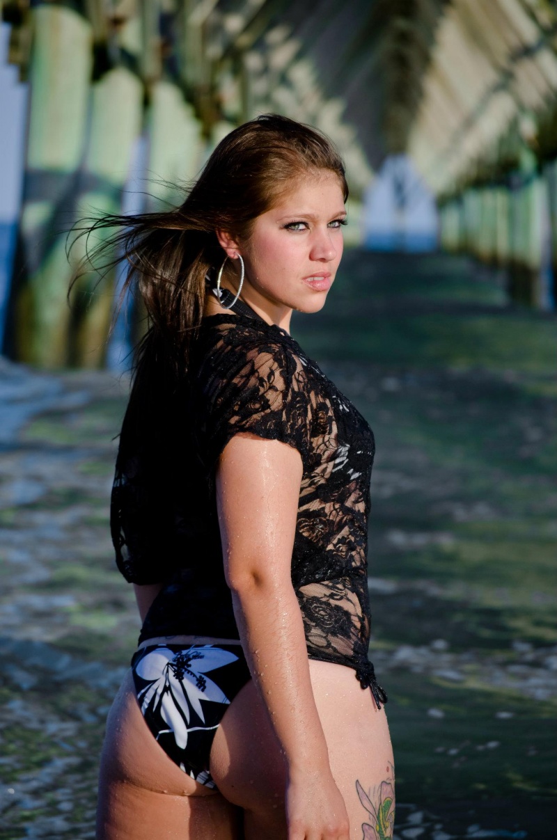 Female model photo shoot of Ivy Photography