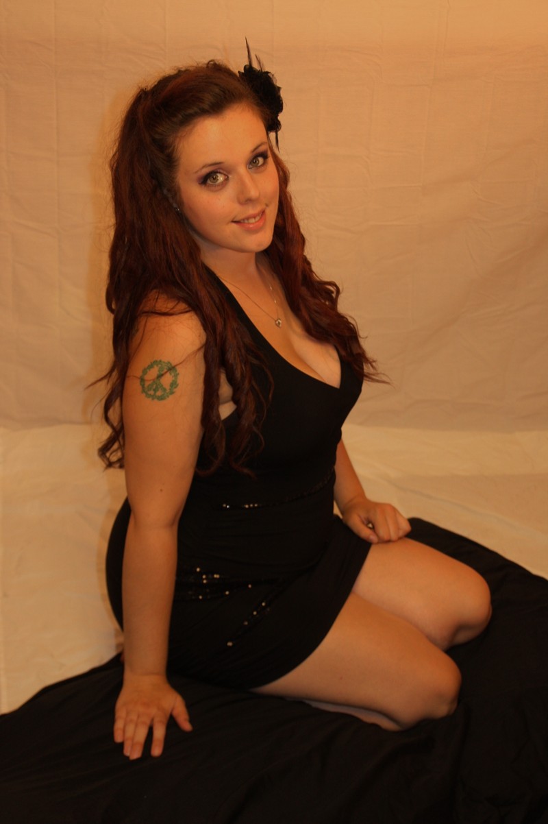 Female model photo shoot of Summer M Blaze by Shooting Star Services