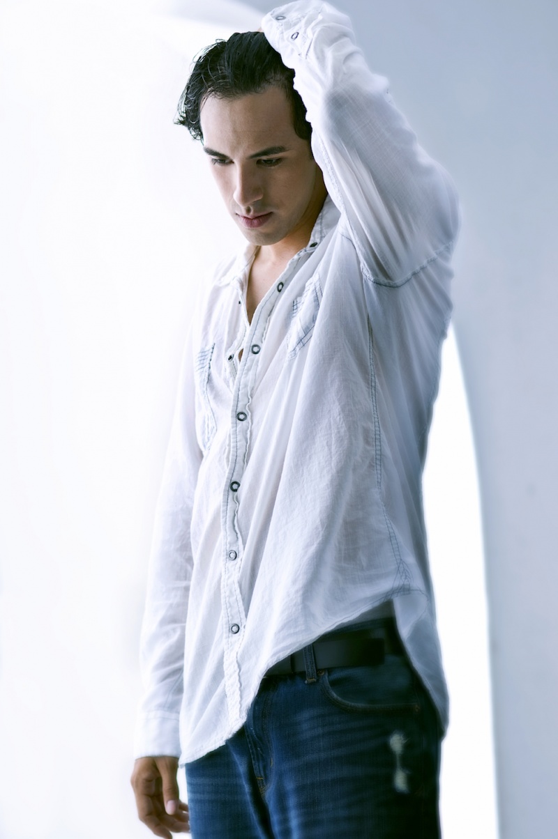 Male model photo shoot of Albert Jorge Hernandez