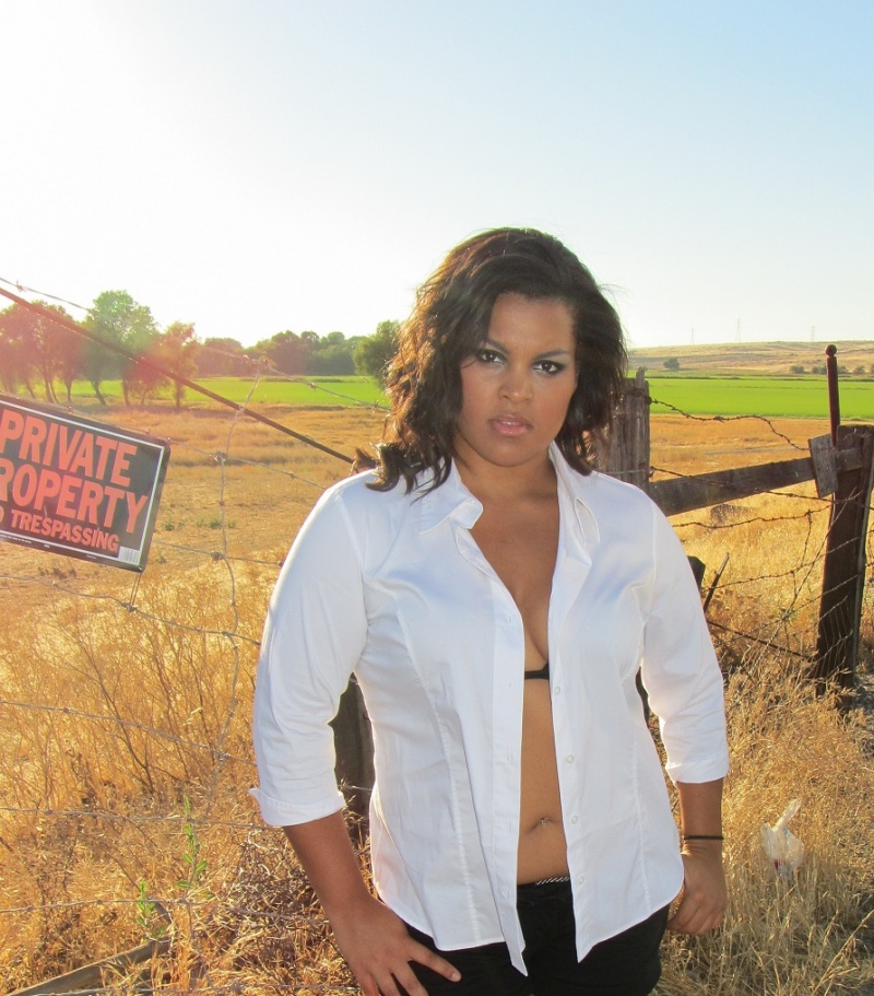Female model photo shoot of Tori Cook-Callaway in Sutter, CA