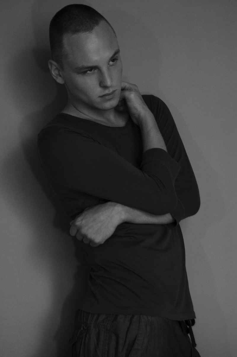 Male model photo shoot of Bela Bitter