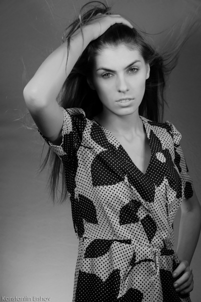 Female model photo shoot of Yulia_Il