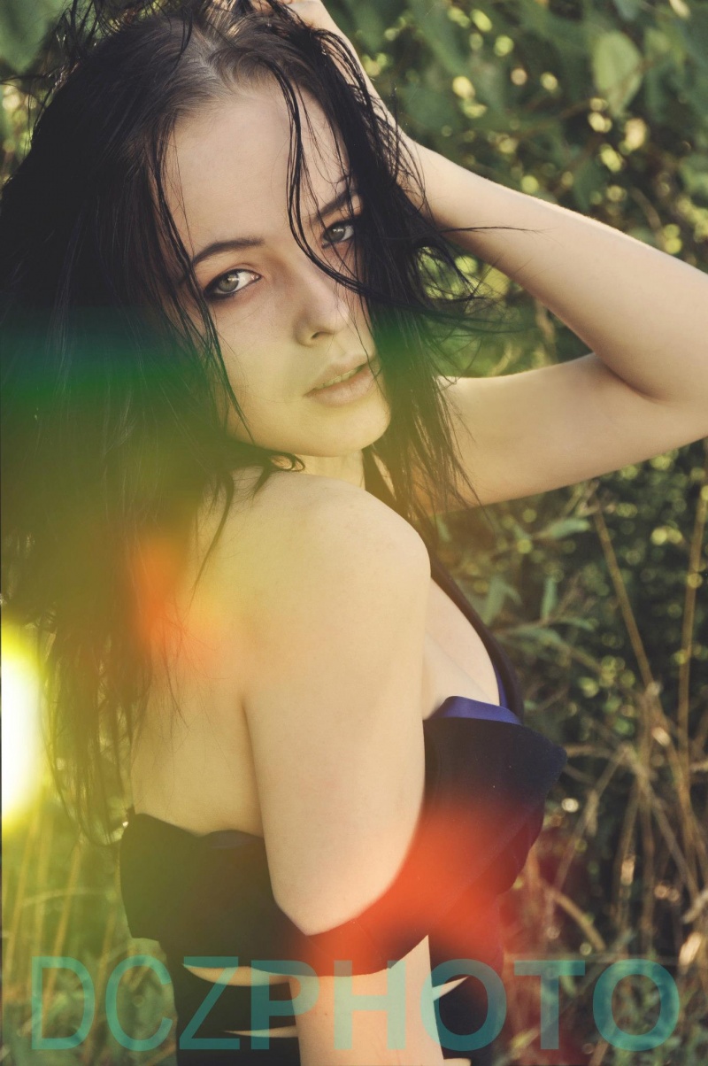 Female model photo shoot of Eva Storm