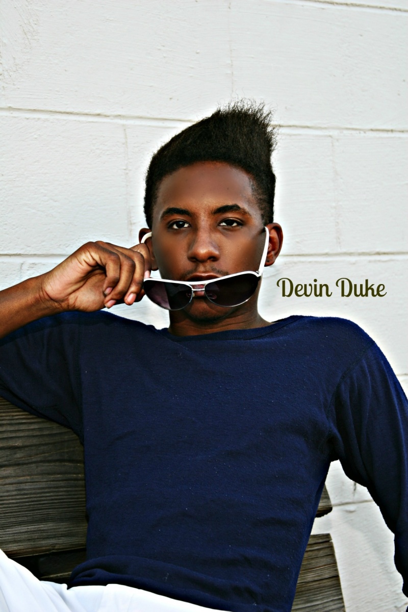 Male model photo shoot of Devin Duke