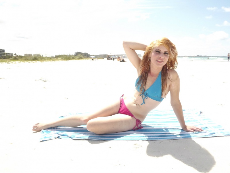Female model photo shoot of Lani Rosaly in Sarasota
