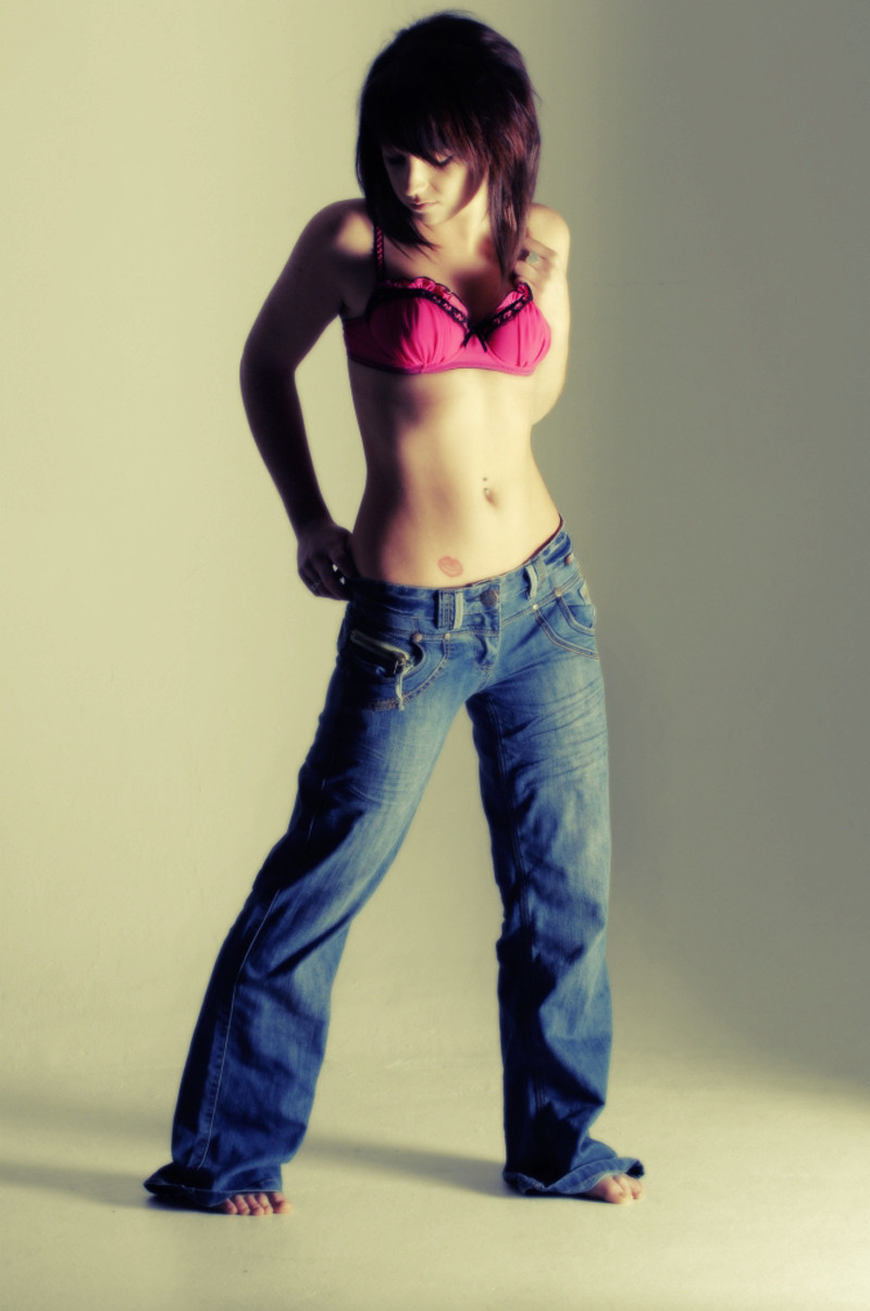 Female model photo shoot of MelissaModel
