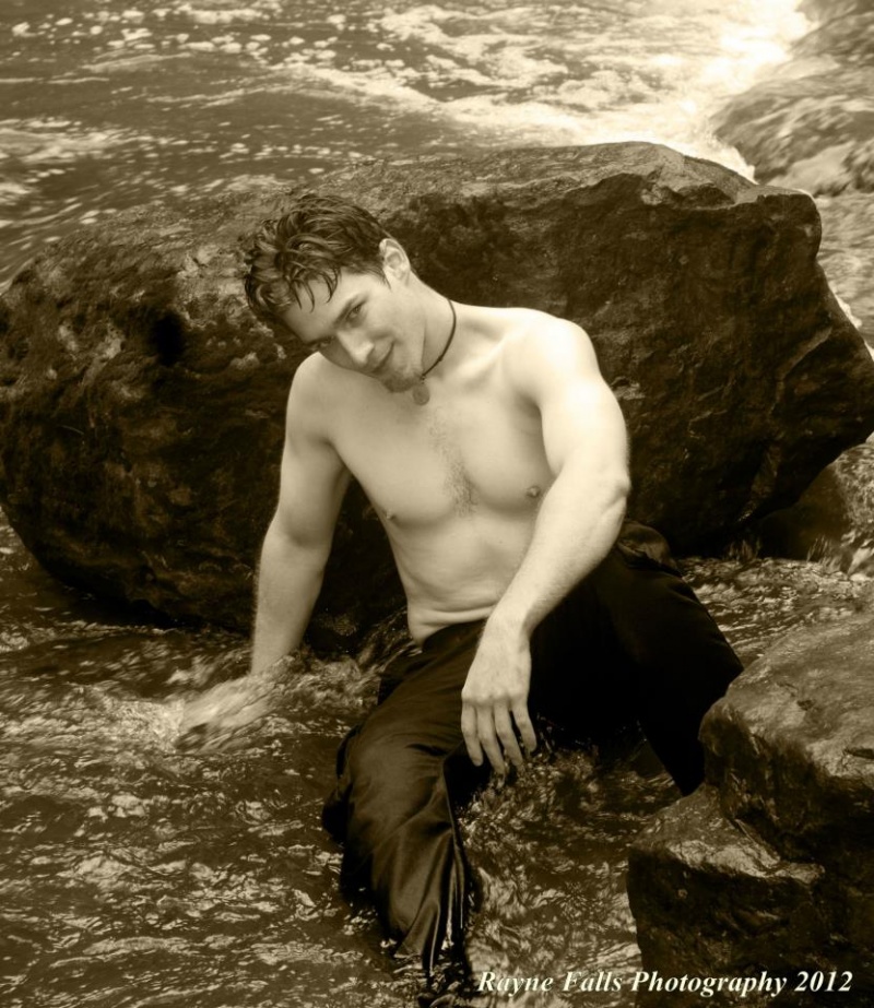 Male model photo shoot of Erik MacGregor by Rayne Falls Photo