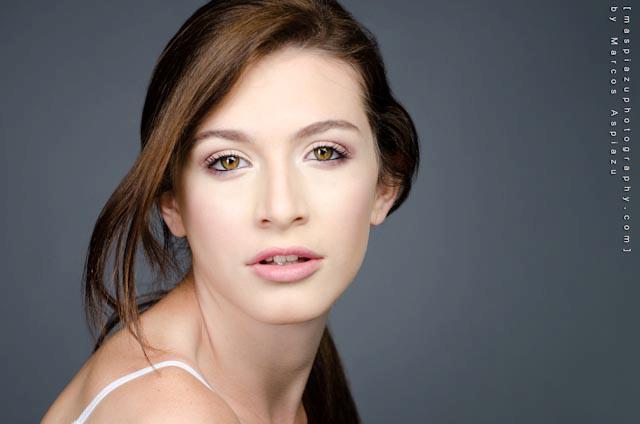 Female model photo shoot of Lauren Firr
