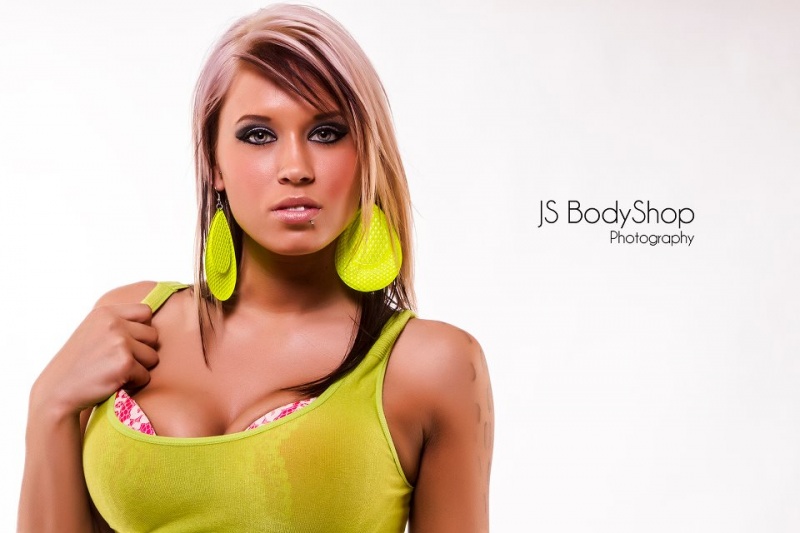 Female model photo shoot of Jayda Leigh