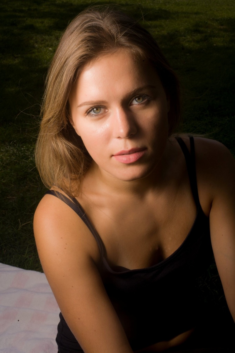 Female model photo shoot of Olesya L