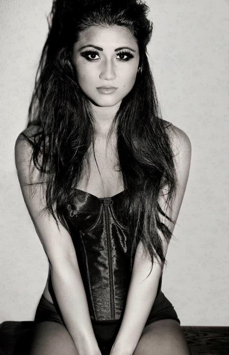 Female model photo shoot of Sierra Breshears
