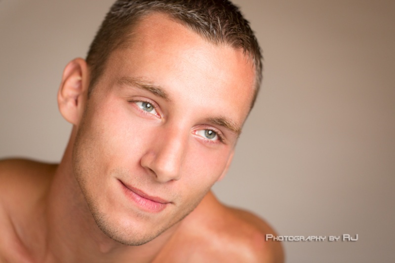 Male model photo shoot of ShaunKukla