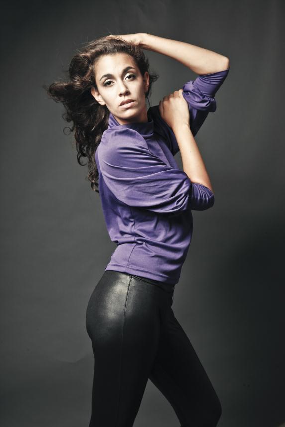 Female model photo shoot of Saundra McDaniel
