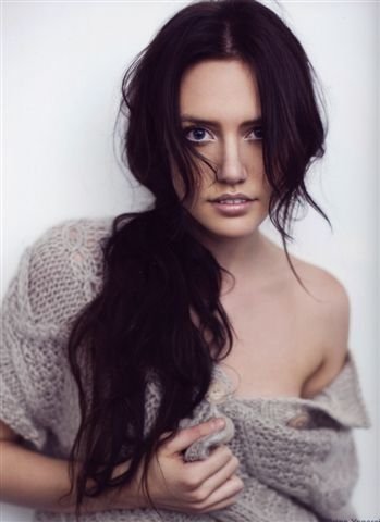 Female model photo shoot of Gabriella Halle
