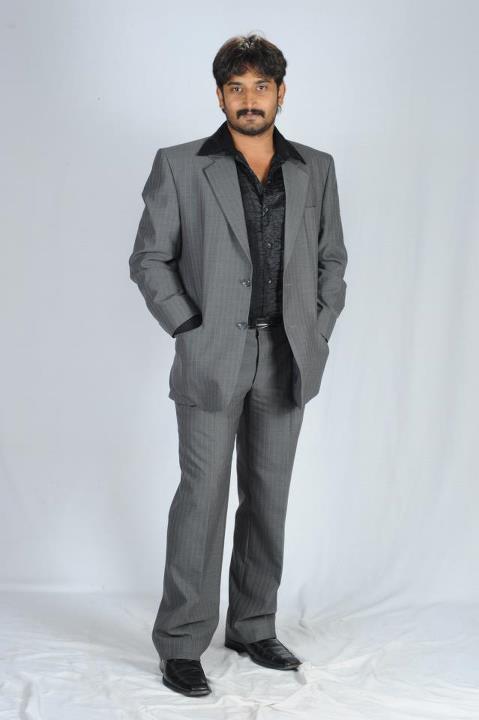 Male model photo shoot of Sidharth Reddy