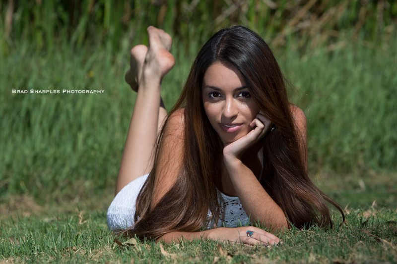 Female model photo shoot of Nisha Rani by BradSharplesPhotography in Central Park, HB