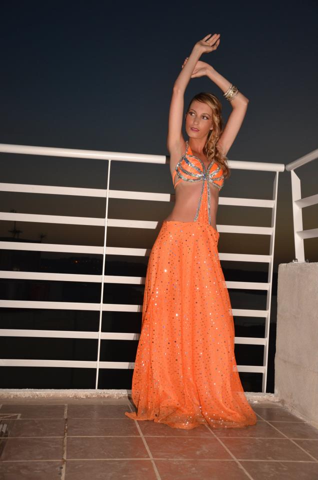 Female model photo shoot of Tara heslin in riiof top