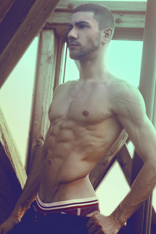 Male model photo shoot of David Terzian 