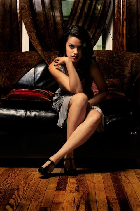Female model photo shoot of Kary Mejia