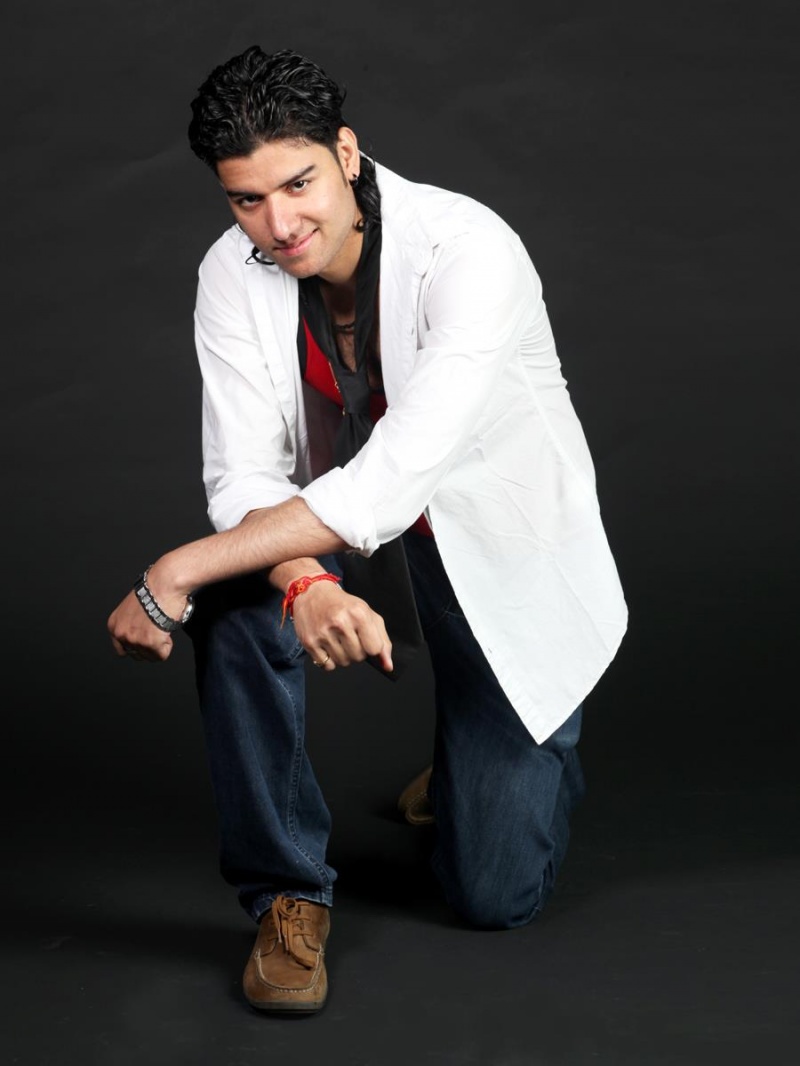 Male model photo shoot of Honey Sharma