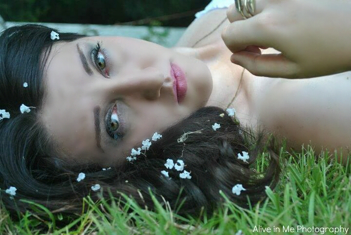 Female model photo shoot of CourtneyOrtego in Denham Springs,Louisiana