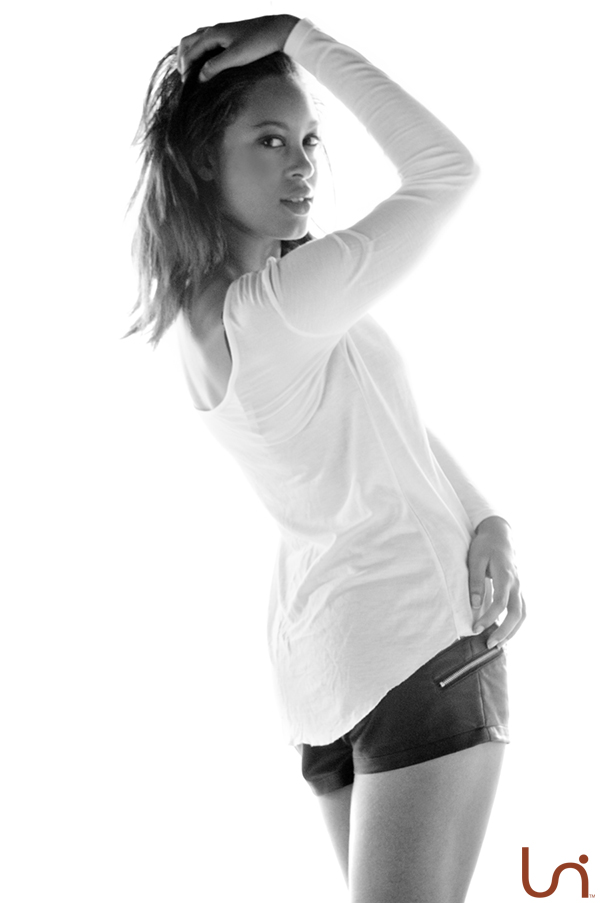 Female model photo shoot of Alaysha Monet by Uni_Photography