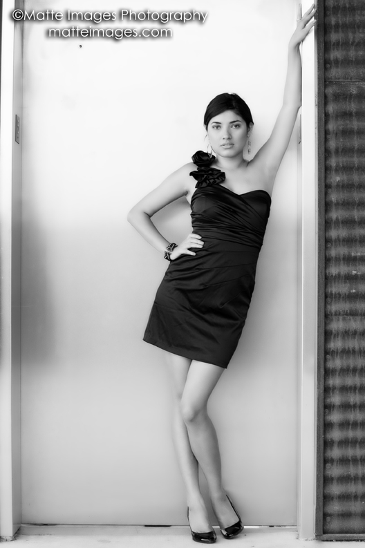 Female model photo shoot of Stephanie ZR by Photo123