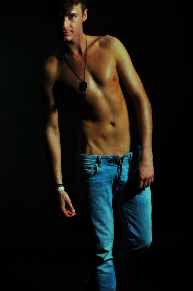 Male model photo shoot of Sensuall by pavelo1976