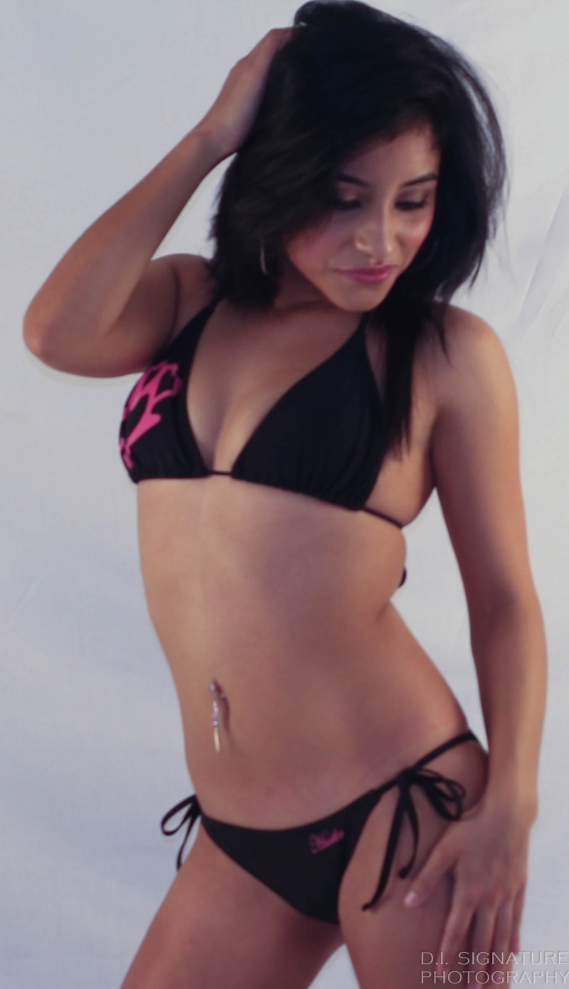 Female model photo shoot of Nena Lopez