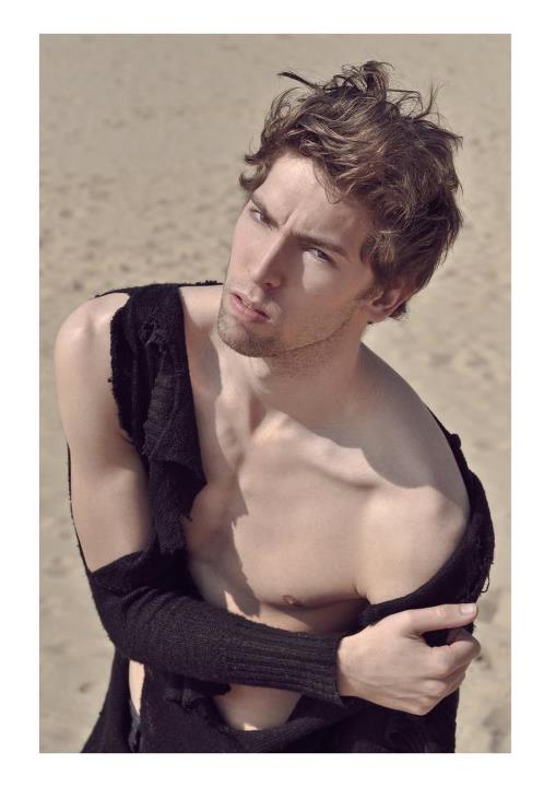 Male model photo shoot of Marten Adams in Tilburg