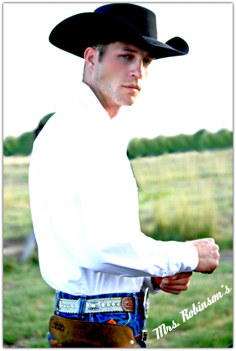 Male model photo shoot of Gary Rickard